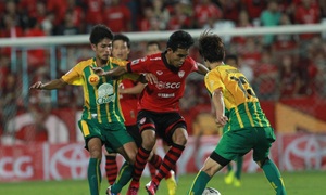 Foto de jugada del muangthong united